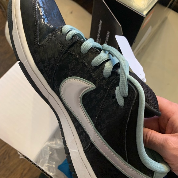 Mint Condition Authenticated SB Dunk “Lance Mountain” size 11 super rare - Picture 2 of 3